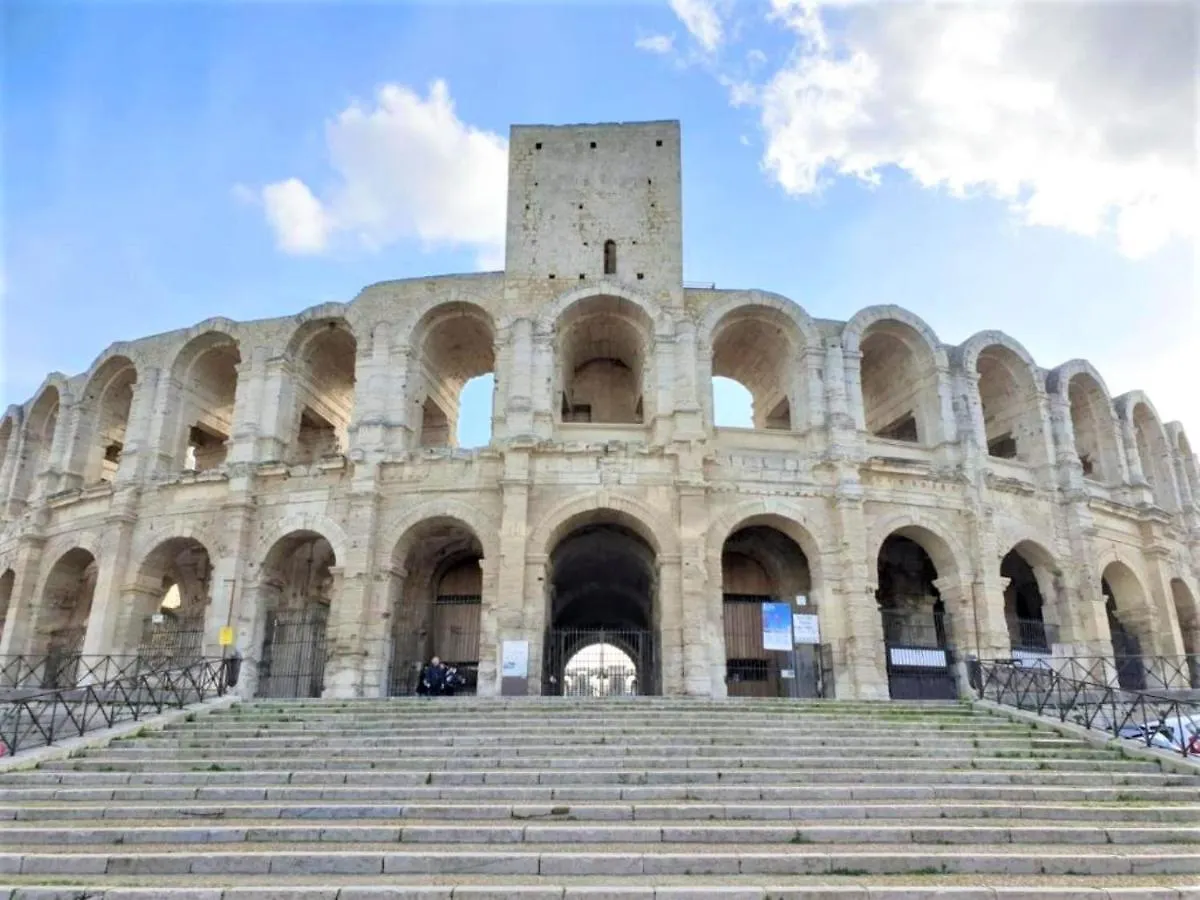 L'Appart De La Rue Balze Arles France